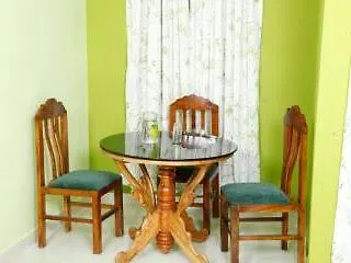 Resort Emarald Wyte Mist Hotel Munnar